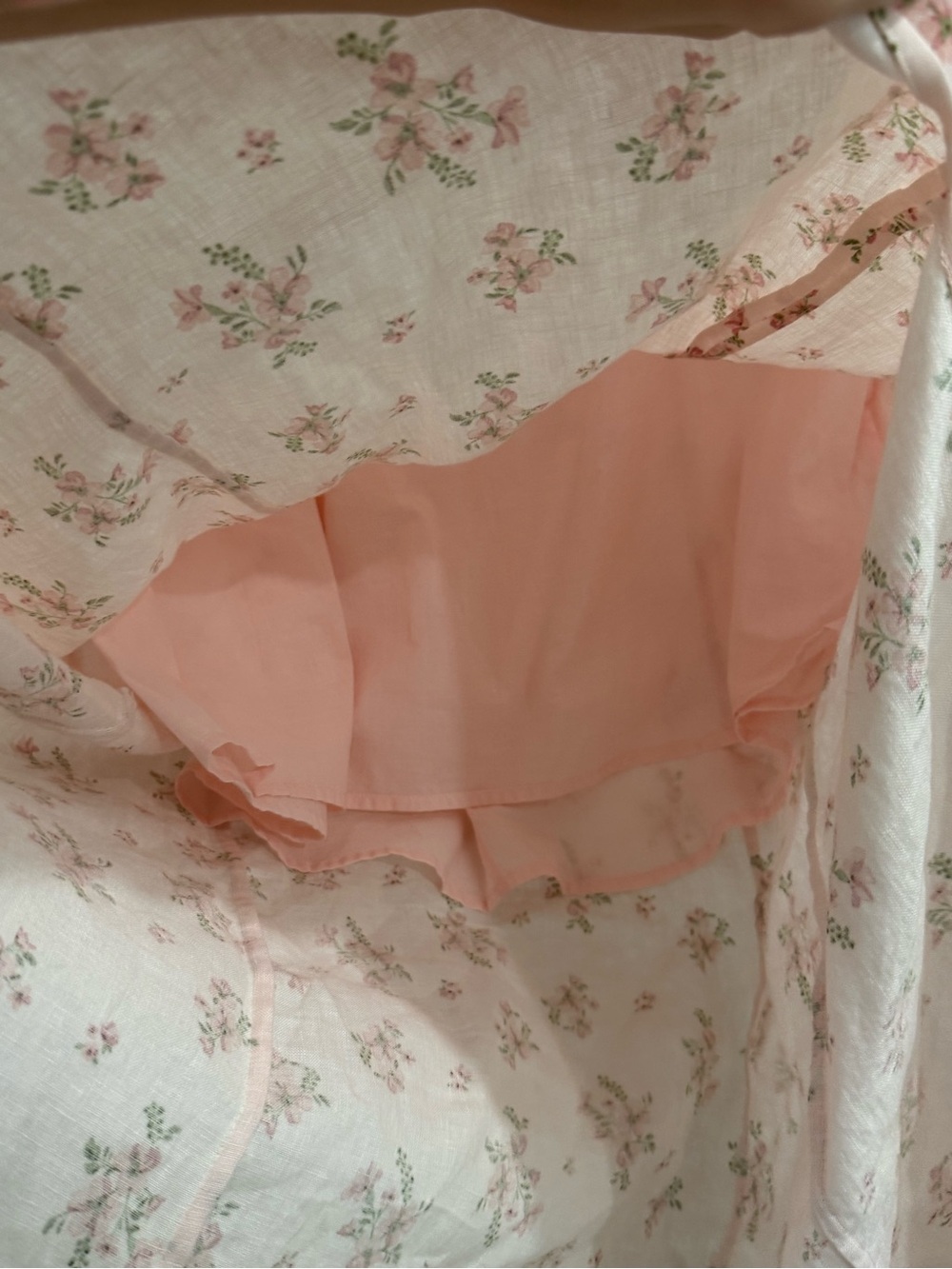 & Other Stories light pink floral linen smocked puff sleeve side slit dress - Picture 13 of 15